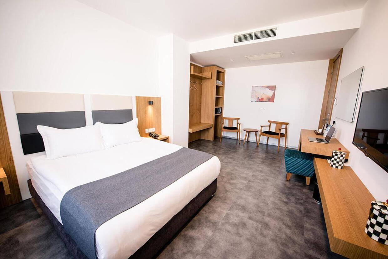 פמגוסטה Ingate Hotel At Central Famagusta מראה חיצוני תמונה